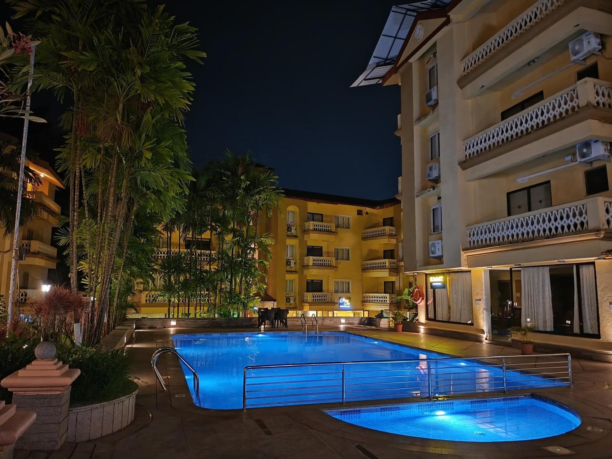 Golden Landmark Green Valley Beach Resort 多纳保拉 外观 照片