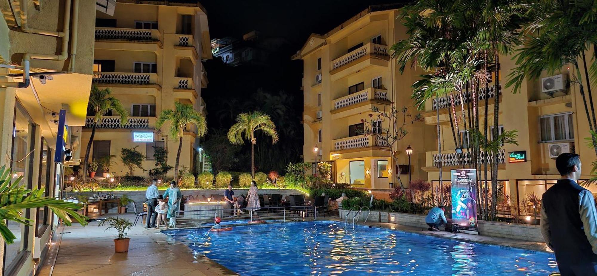 Golden Landmark Green Valley Beach Resort 多纳保拉 外观 照片