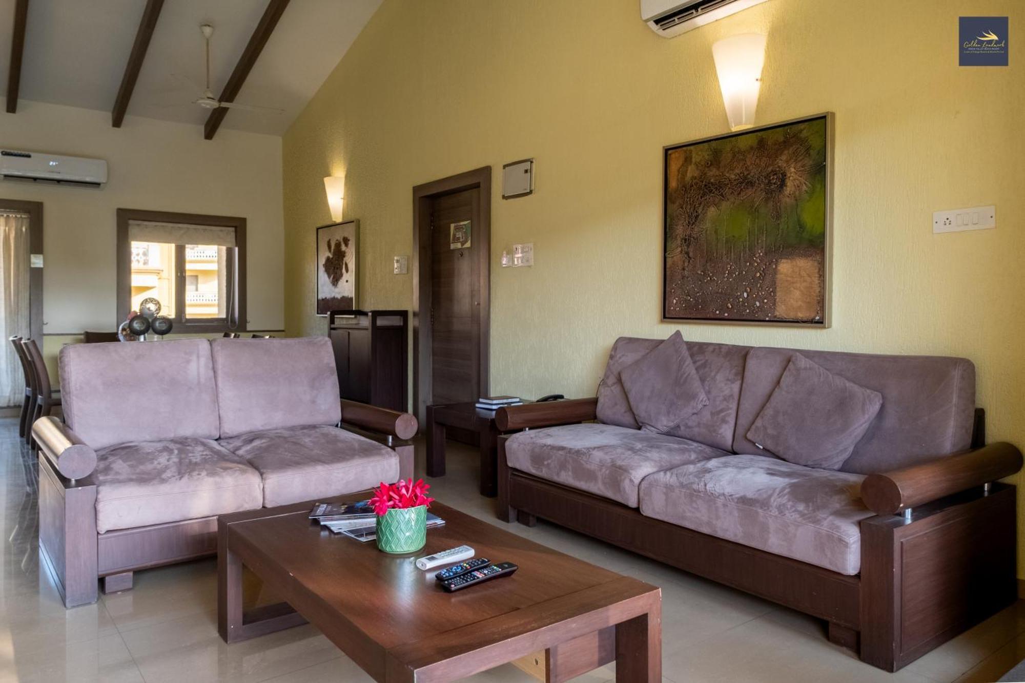 Golden Landmark Green Valley Beach Resort 多纳保拉 外观 照片