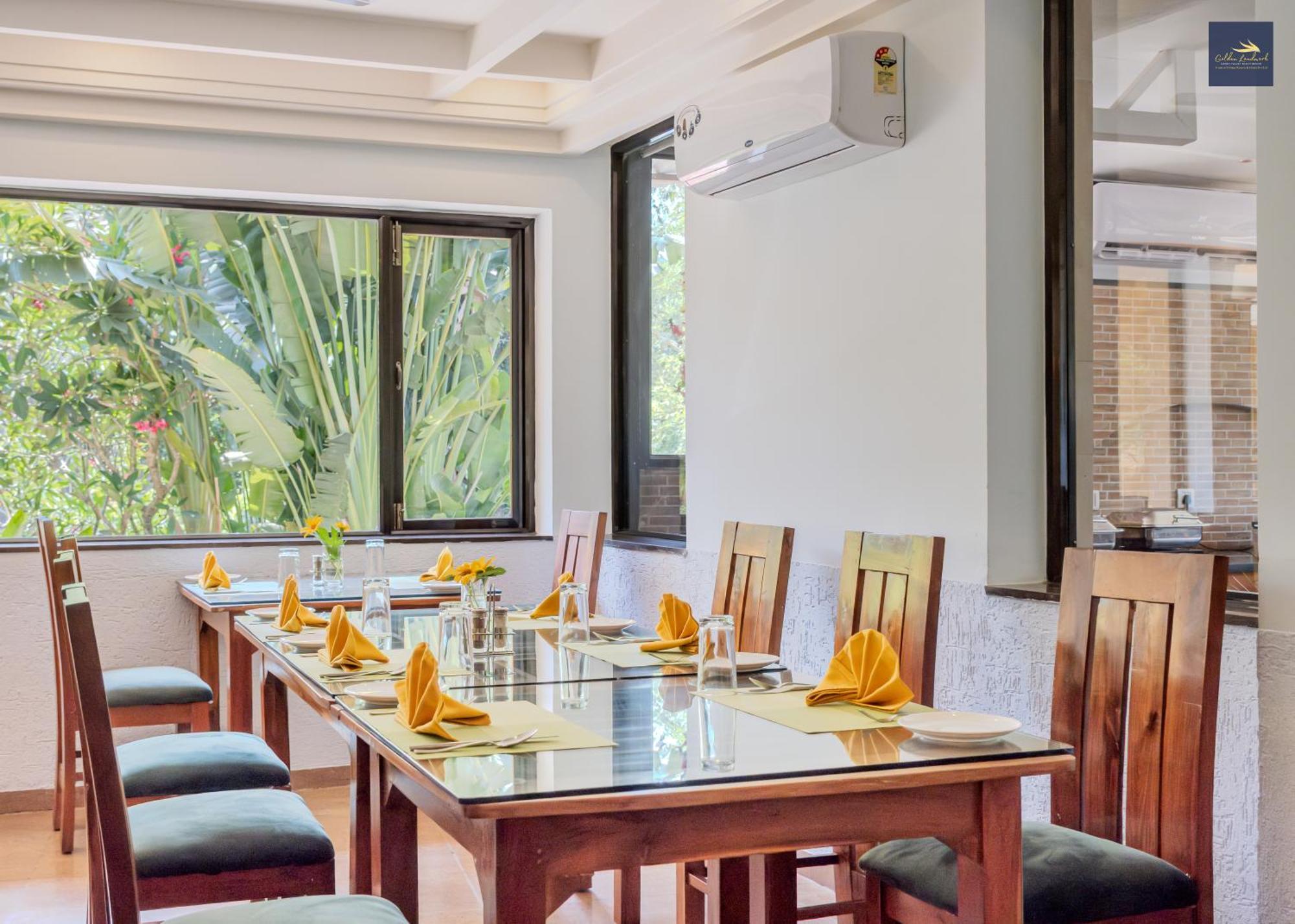 Golden Landmark Green Valley Beach Resort 多纳保拉 外观 照片